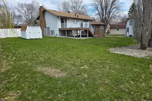 1831 Prairie Ln S, Fargo,  58103 - Photo 32