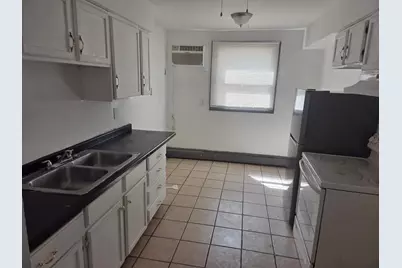 5820 2 1/2 Street NE, Fridley, MN 55432 - Photo 2