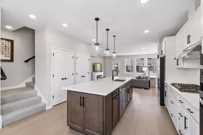 909 Mount Curve Boulevard #A, Saint Paul, MN 55116 - Photo 10