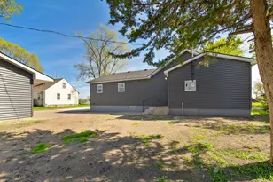 508 20th St NW, Faribault, MN 55021 - Photo 6
