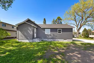 508 20th St NW, Faribault, MN 55021 - Photo 2
