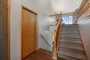 831 Beech Ln S, Annandale, MN 55302 - Photo 10