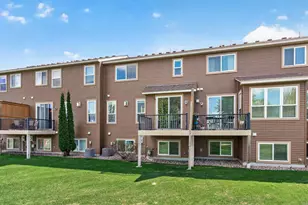 3201 Countryside Ct, Woodbury, MN 55129 - Photo 30