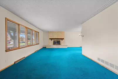 822 Dellwood Street S, Cambridge, MN 55008 - Photo 4