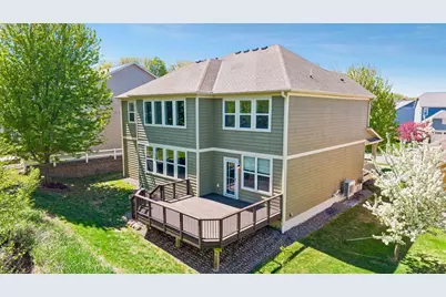 5046 Merrimac Court N, Plymouth, MN 55446 - Photo 4