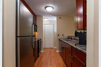 6155 Chasewood Parkway #201, Minnetonka, MN 55343 - Photo 2