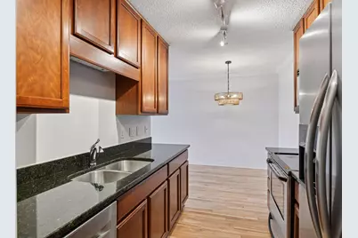 821 Douglas Avenue #304, Minneapolis, MN 55403 - Photo 10