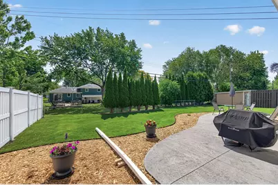3040 Boone Avenue N, New Hope, MN 55427 - Photo 40