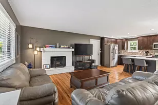 3040 Boone Ave N, New Hope, MN 55427 - Photo 6