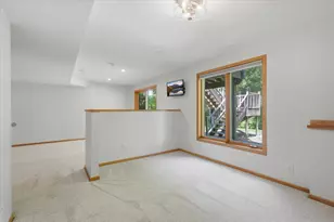 13 Cliff Ridge Ct, Hudson, WI 54016 - Photo 26