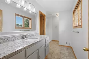 13 Cliff Ridge Ct, Hudson, WI 54016 - Photo 20