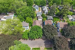 1024 Victoria St N, Saint Paul, MN 55103 - Photo 14