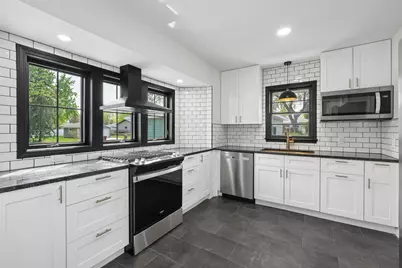 8774 Hale Avenue S, Cottage Grove, MN 55016 - Photo 6