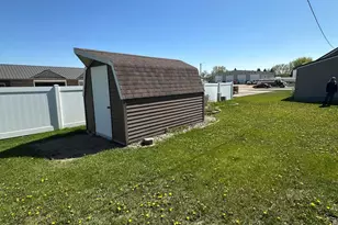105 Oscar Ave N, Canby, MN 56220 - Photo 26