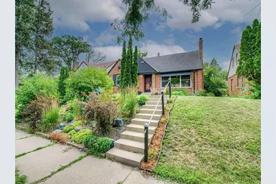 2011 Vincent Avenue N, Minneapolis, MN 55411 - Photo 2
