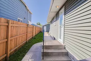 1224 6th St E, Saint Paul, MN 55106 - Photo 30