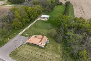 5191 280th St W, Northfield, MN 55057 - Photo 2