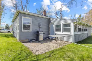 108 Highland Ct, Tyler, MN 56178 - Photo 6