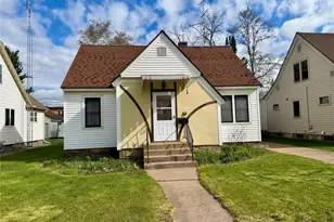 502 Mansfield St, Chippewa Falls, WI 54729 - Photo 6