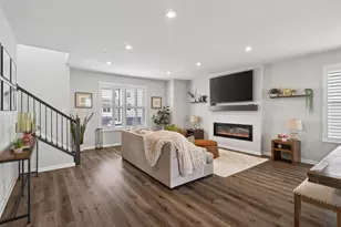 13524 Territorial Cir N, Maple Grove, MN 55369 - Photo 8