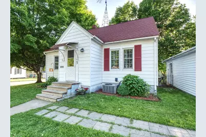 701 Park Avenue, Stanley, WI 54768 - Photo 2