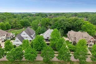 2224 Portico Grn, Wayzata, MN 55391 - Photo 4