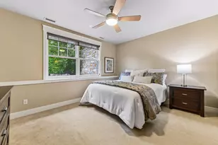 2224 Portico Grn, Wayzata, MN 55391 - Photo 48
