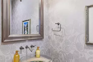 2224 Portico Grn, Wayzata, MN 55391 - Photo 24