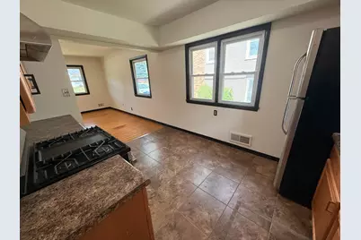 1696 Fremont Avenue, Saint Paul, MN 55106 - Photo 10