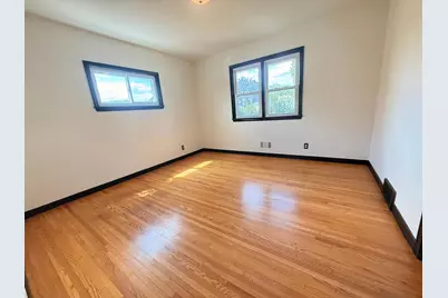 1696 Fremont Avenue, Saint Paul, MN 55106 - Photo 12