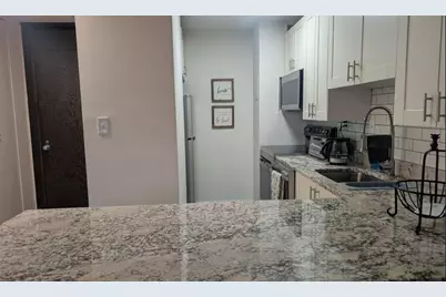 15 S 1st Street #A306, Minneapolis, MN 55401 - Photo 2