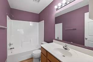 6437 Brook Ln, Savage, MN 55378 - Photo 16