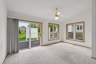 6437 Brook Ln, Savage, MN 55378 - Photo 6