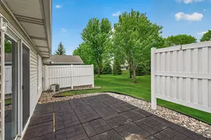 6437 Brook Ln, Savage, MN 55378 - Photo 28