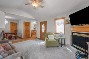 3632 Roosevelt St NE, Saint Anthony, MN 55418 - Photo 10