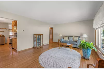 3632 Roosevelt Street NE, Saint Anthony, MN 55418 - Photo 4