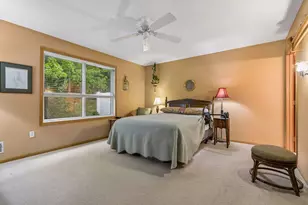 10953 Lexington Dr, Eden Prairie, MN 55344 - Photo 22