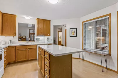 10953 Lexington Drive, Eden Prairie, MN 55344 - Photo 18