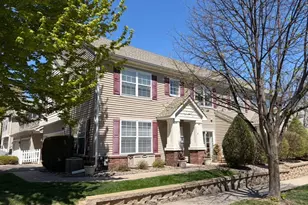 890 Braunworth Ct, Chaska, MN 55318 - Photo 2
