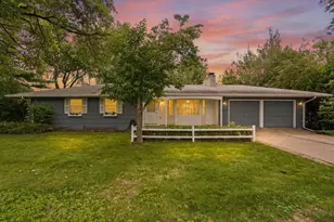 1937 Autumn St, Falcon Heights, MN 55113 - Photo 46
