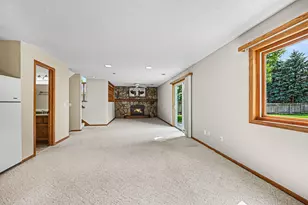9340 Jarrod Ave S, Cottage Grove, MN 55016 - Photo 12