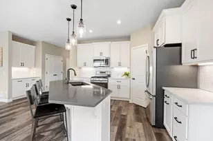 6716 Bellflower Dr, Excelsior, MN 55331 - Photo 14