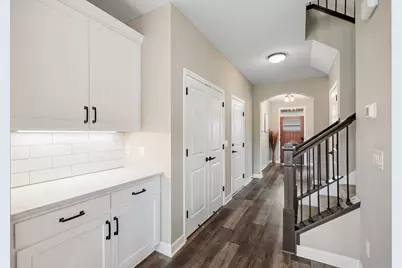6716 Bellflower Drive, Excelsior, MN 55331 - Photo 4