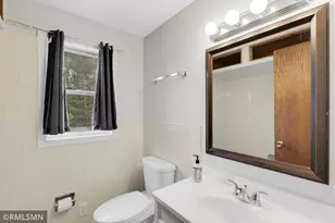915 Nebraska Ave W, Saint Paul, MN 55117 - Photo 20