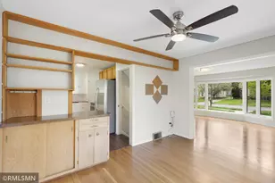 915 Nebraska Ave W, Saint Paul, MN 55117 - Photo 8