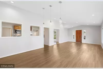 915 Nebraska Avenue W, Saint Paul, MN 55117 - Photo 14