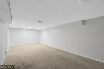915 Nebraska Avenue W, Saint Paul, MN 55117 - Photo 30