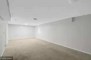 915 Nebraska Ave W, Saint Paul, MN 55117 - Photo 30