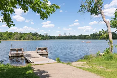 2224 W Lake Of The Isles Parkway, Minneapolis, MN 55405 - Photo 96