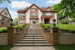2224 W Lake of the Isles Pkwy, Minneapolis, MN 55405 - Photo 6